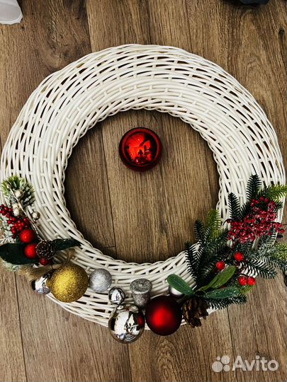 Кашпо из ротанга, подставка под елку, дровницы