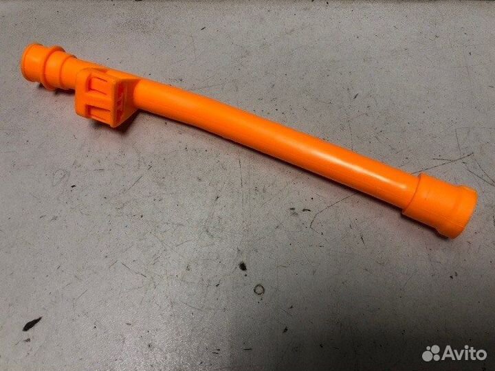 Направляющая щупа уровня масла Volkswagen Passat