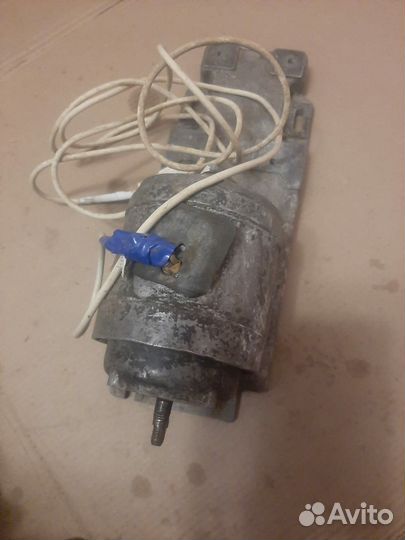 Электродвигатели на 270 Вт и на 100 Вт