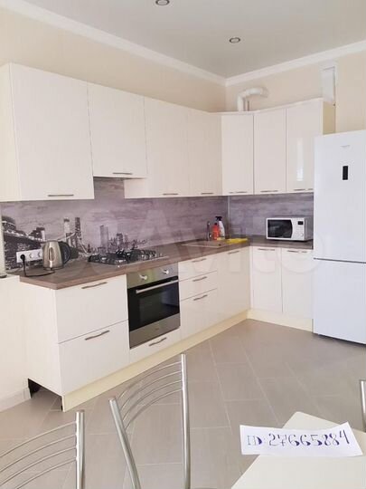 2-к. квартира, 56 м², 2/12 эт.