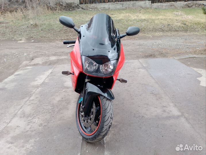 Yamaha YZF 1000R