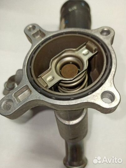 Термостат Jeep Compass 2 2019 05047861A