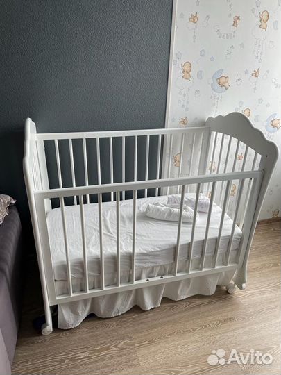 Детская кроватка
