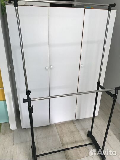 Вешалка напольная