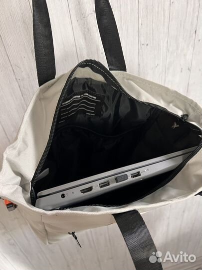 Сумка-рюкзак для ноутбука новая