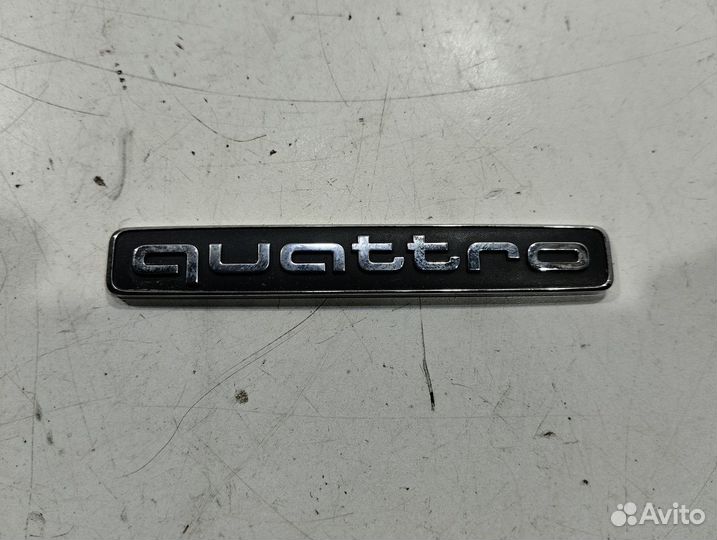 Эмблема (накладка) декоративная (Audi Q8)