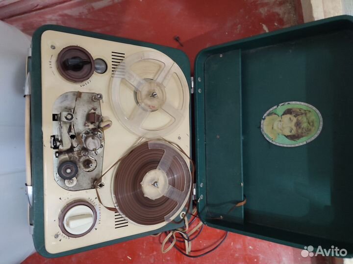 Магнитофон чайка М