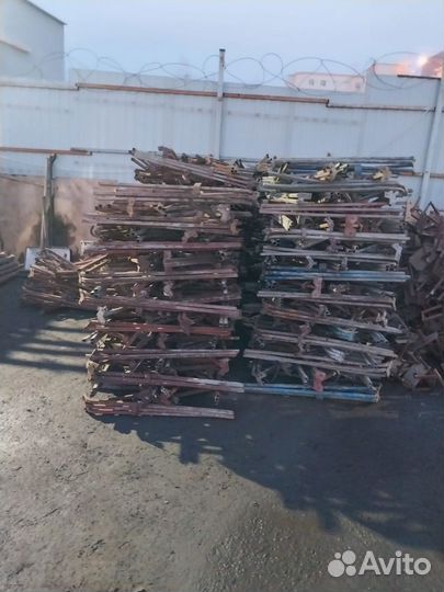 Стойка телескопическая 3.7 m бу