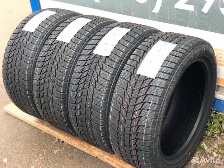 Triangle PL01 215/55 R17 98R