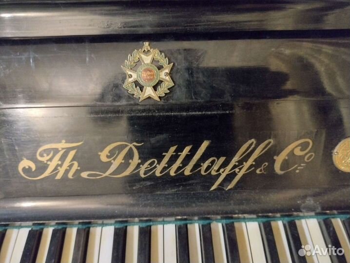 Антикварное Пианино