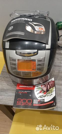 Мультиварка redmond rmc m70