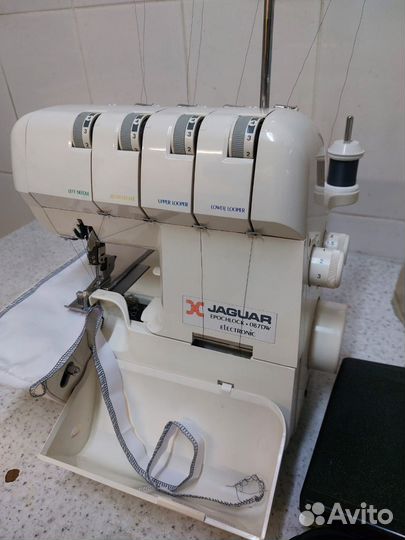 Швейная машинка оверлок jaguar 087 DW