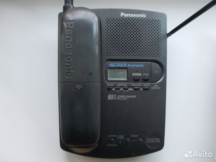 Телефон Panasonic, LG