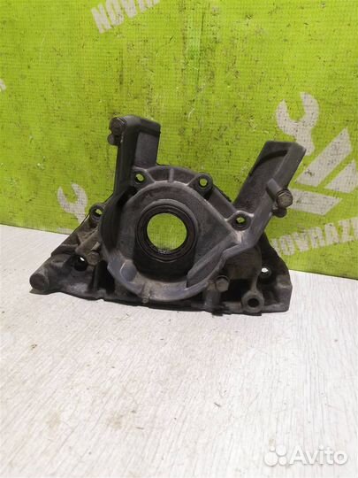 Крышка двигателя передняя Фольксваген Гольф 4 Бо