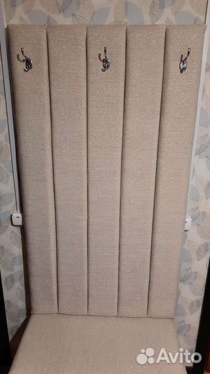 Вешалка в прихожую