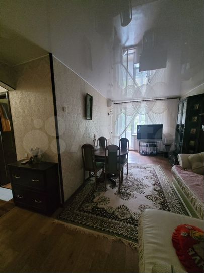 3-к. квартира, 58 м², 2/5 эт.