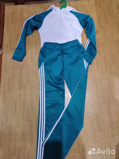 Спортивный костюм для девочки от 10 лет Adidas
