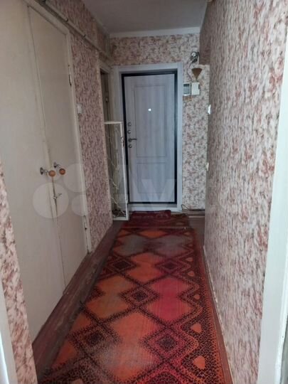 2-к. квартира, 50 м², 1/5 эт.