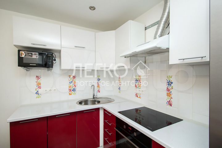 4-к. квартира, 82 м², 3/12 эт.