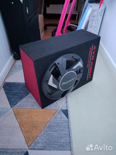 Сабвуфер Pioneer 1300W ts-wx300a