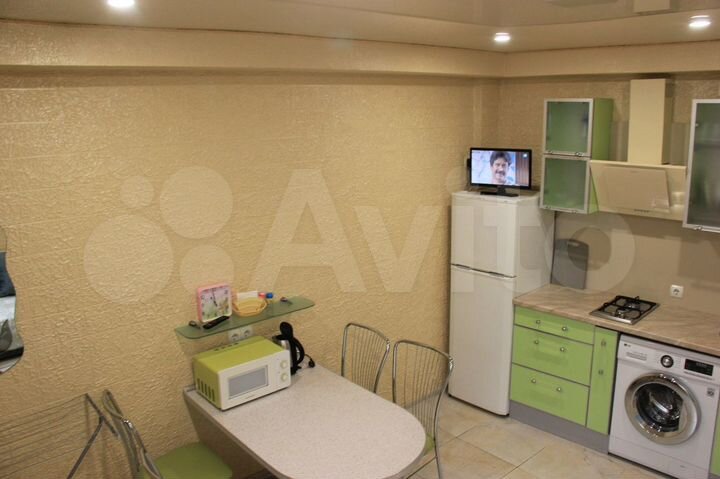 2-к. квартира, 42 м², 1/2 эт.