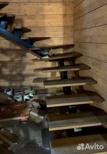 Лестница г-образная на дачу