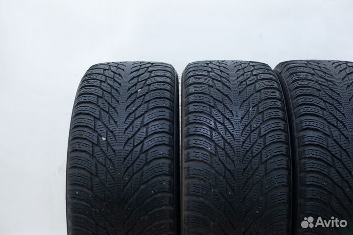 Nokian Tyres Hakkapeliitta R3 SUV 245/45 R18 100T