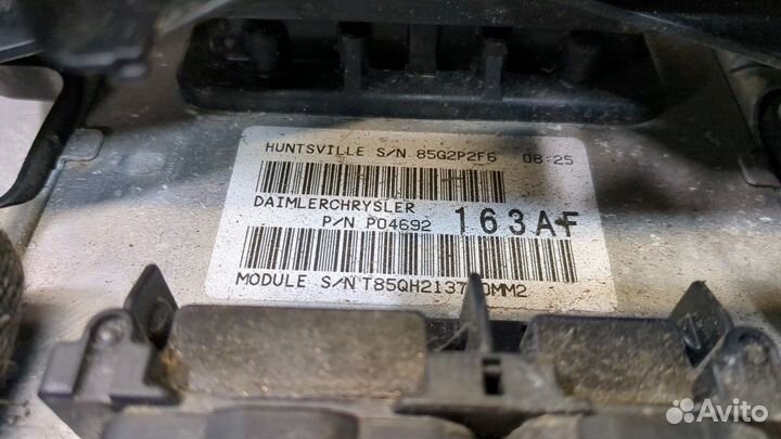 Блок предохранителей Jeep Grand Cherokee