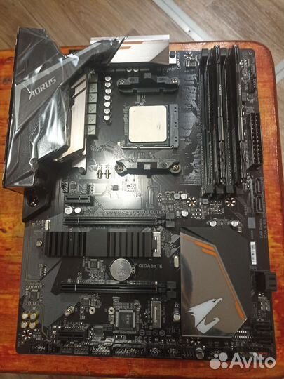 Ryzen 7 3700x комплект + aorus B450 elite v2