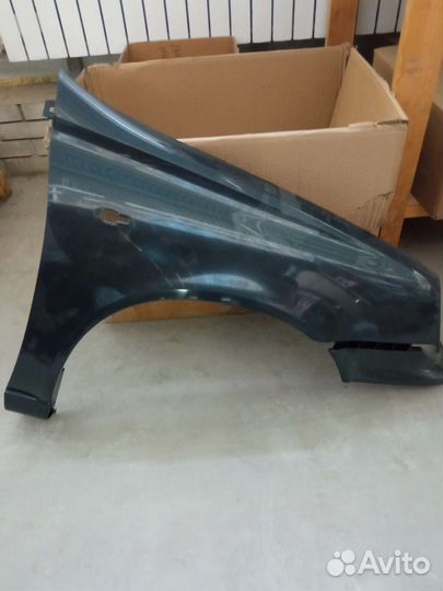 Пластиковые крылья на Калину 1,2 Гранта.Кампласт