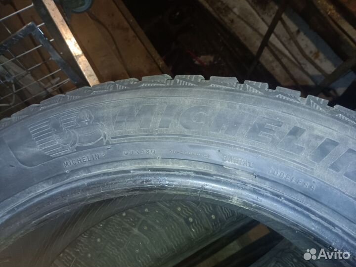 Michelin X-Ice North 4 235/55 R19 105T