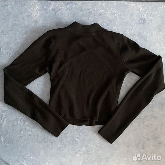 Укороченная кофта