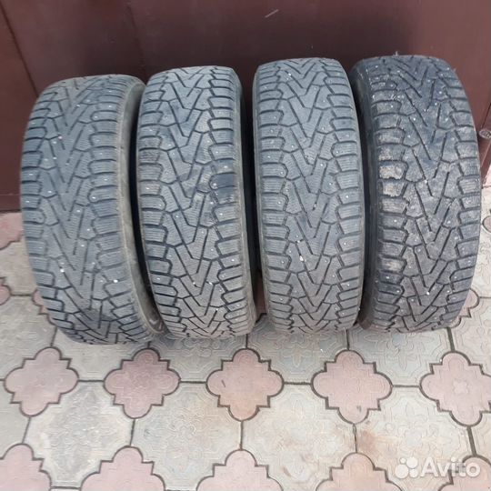 Pirelli Ice Zero 225/65 R17