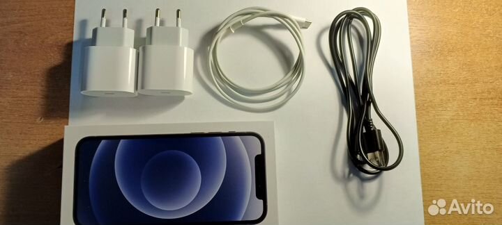 Мобильные телефоны бу iPhone 12