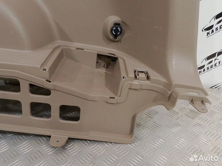 Обшивка багажника правая Ssangyong Actyon C200