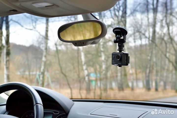 Видеорегистратор Digma FreeDrive Action 4K wifi