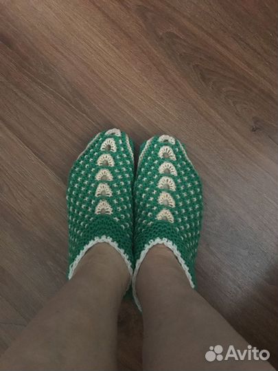 Вязанные тапочки (носки ) ручной работы