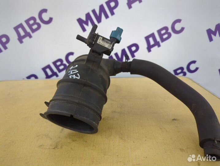 Патрубок воздушного фильтра Toyota Alphard 2AZ