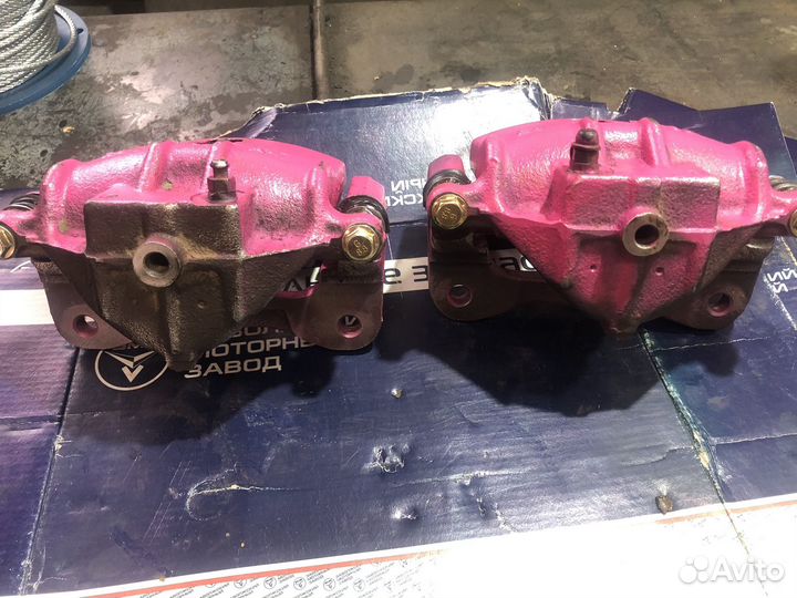 Суппорт передний газ волга