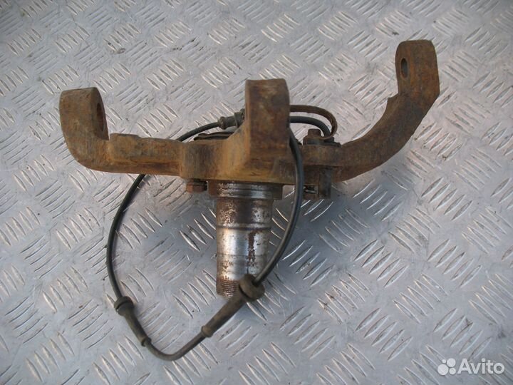 Кулак поворотный левый Грейт Волл Ховер Н5