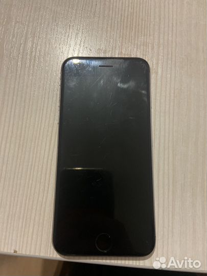iPhone 6S, 32 ГБ