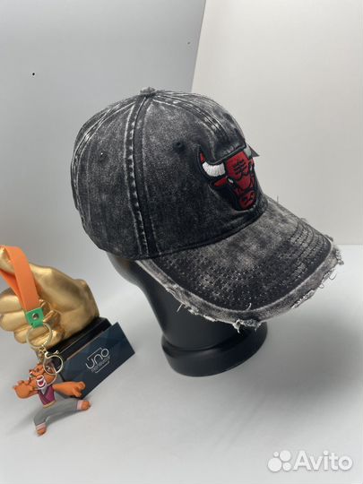 Бейсболка мужская джинсовая с быком