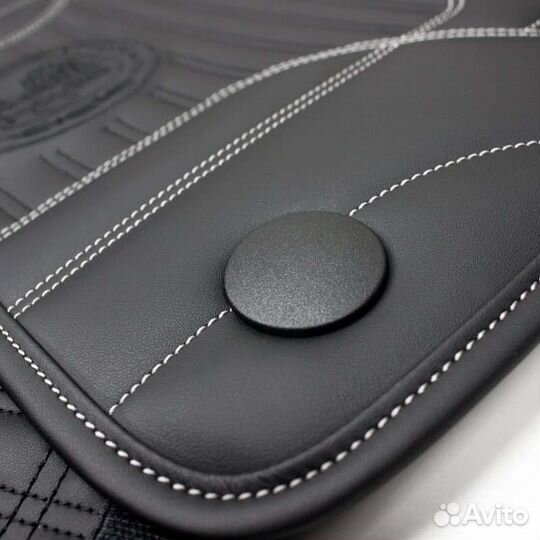 Комплект ковриков с багажником GLE купе C292