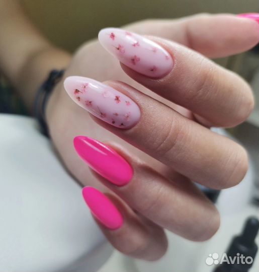 Мастер маникюра