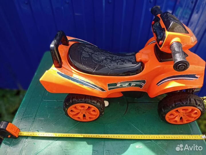 Квадроцикл каталка детский