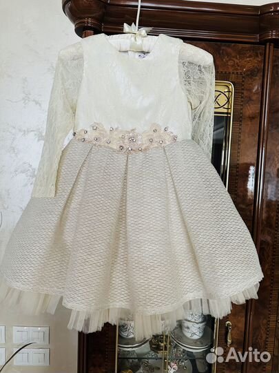 Праздничное платье Турция 7-8 лет