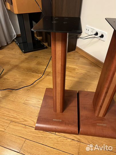 Подставки стойка под аудио колонки, акустика
