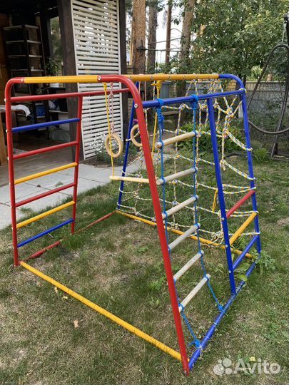 Детский спортивный комплекс