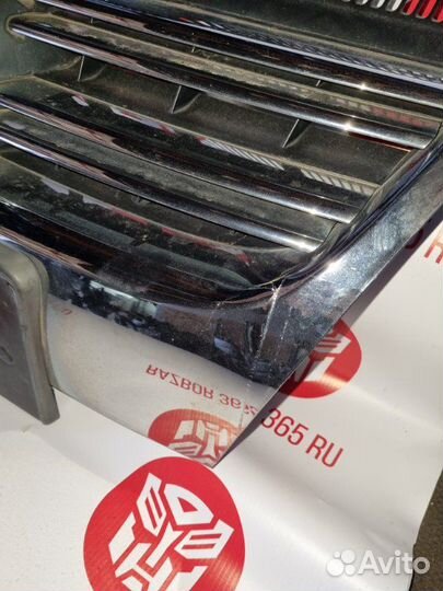 Решетка радиатора Volkswagen Jetta 5 CAV