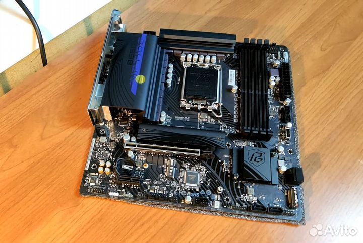 Комплект i5 12490f+b660 riptide+16gb ddr4 4133mhz